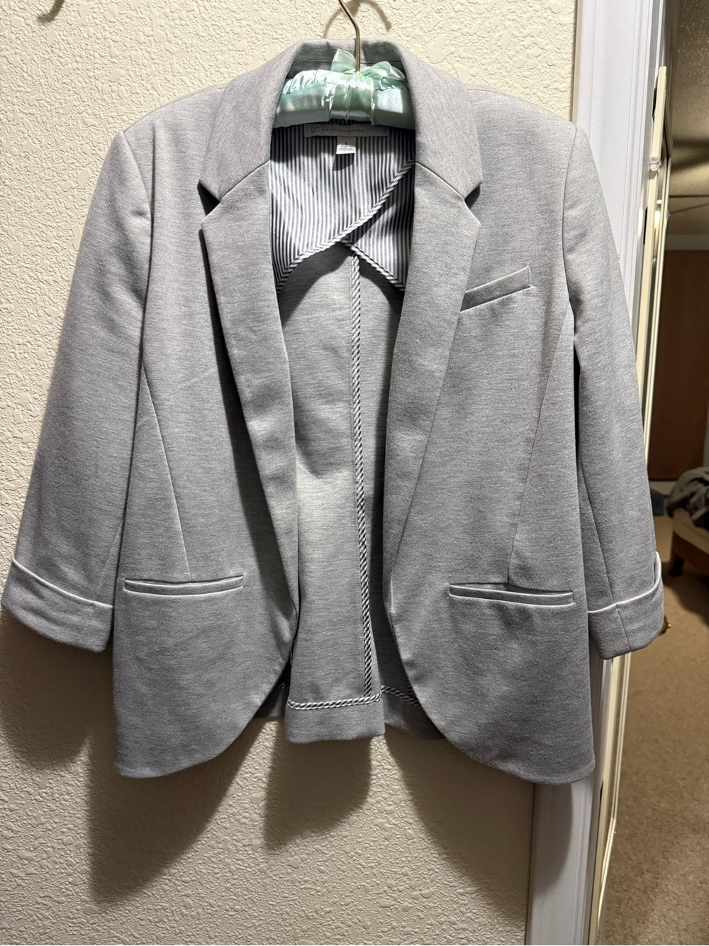 Lauren Conrad Light Gray Open-Front Knit Blazer